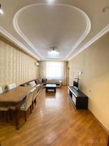 Сдаётся 3-комн. новостройка 130 м², м. Иншаатчылар, photo 4 from 20