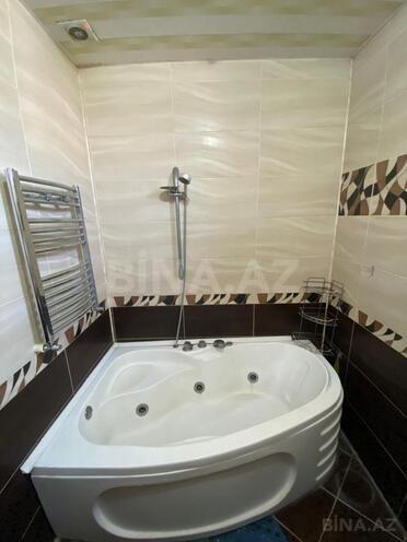 Сдаётся 3-комн. новостройка 130 м², м. Иншаатчылар, photo 16 from 20