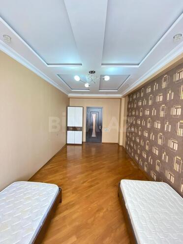 Сдаётся 3-комн. новостройка 130 м², м. Иншаатчылар, photo 11 from 20