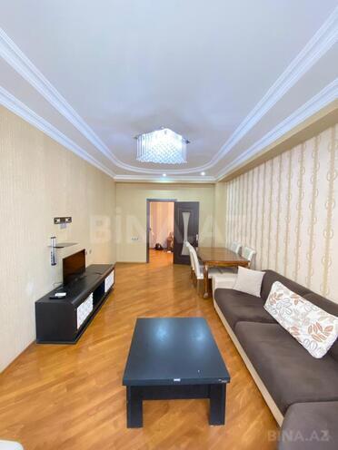 Сдаётся 3-комн. новостройка 130 м², м. Иншаатчылар, photo 1 from 20