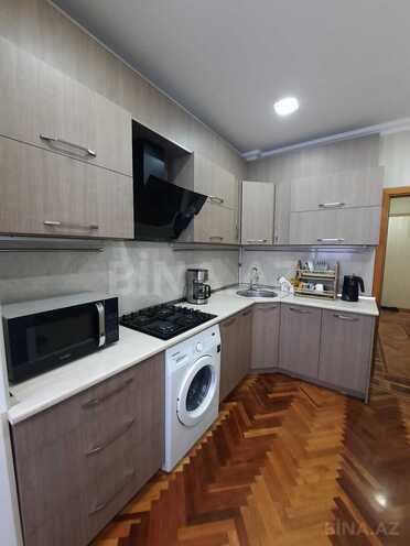 Сдаётся 2-комн. новостройка 70 м², м. Ичеришехер, photo 11 from 14