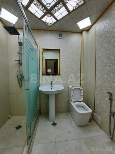 Сдаётся 2-комн. новостройка 70 м², м. Ичеришехер, photo 13 from 14