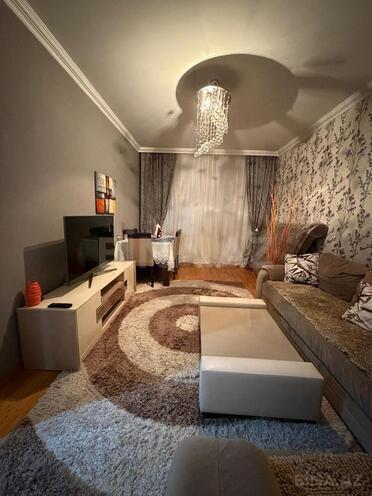 Satılır 3 otaqlı köhnə tikili 70 m², Xətai r., photo 1 from 17