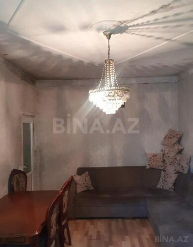 Satılır 1 otaqlı köhnə tikili 50 m², İnşaatçılar m., photo 1 from 8