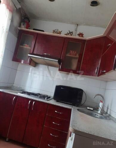 Satılır 1 otaqlı köhnə tikili 50 m², İnşaatçılar m., photo 3 from 8