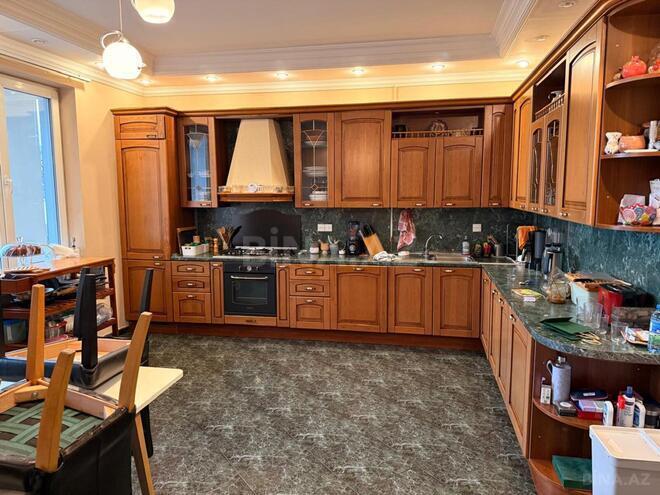 Satılır 7 otaqlı köhnə tikili 500 m², Sahil m., photo 10 from 22