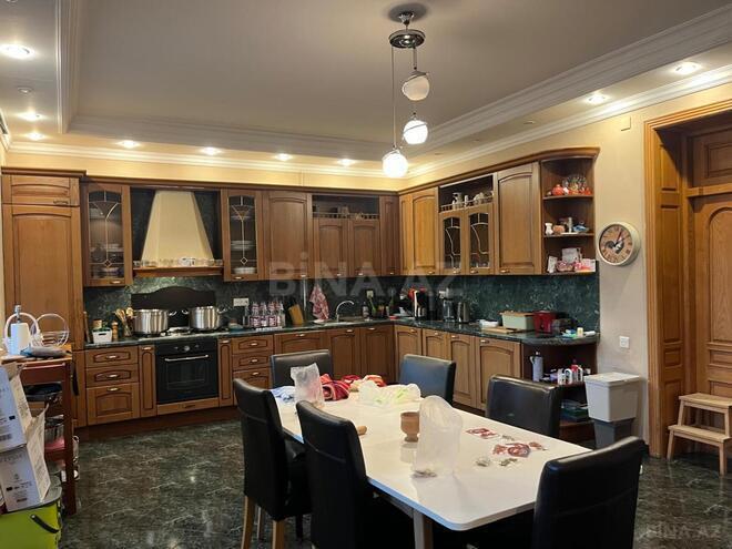 Satılır 7 otaqlı köhnə tikili 500 m², Sahil m., photo 11 from 22
