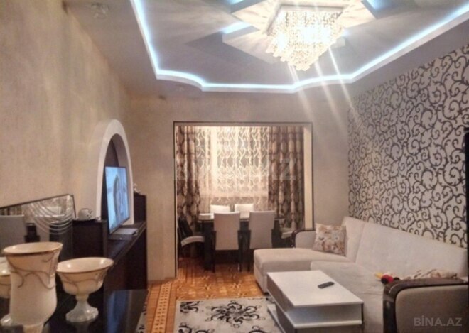 Satılır 3 otaqlı köhnə tikili 85 m², Nəsimi m., photo 1 from 17