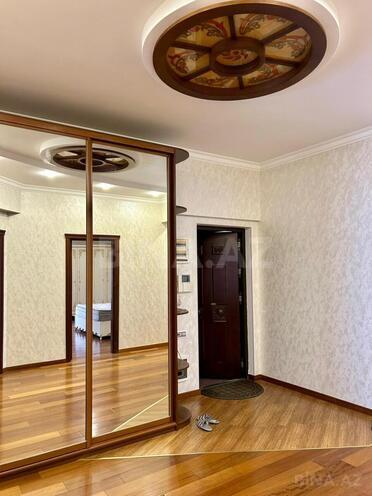Satılır 5 otaqlı yeni tikili 250 m², 28 May m., photo 21 from 30