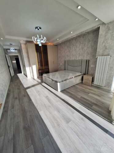 Сдаётся 3-комн. новостройка 220 м², Хатаинский р., photo 3 from 8
