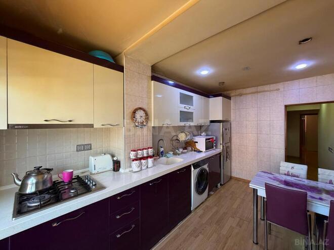 Satılır 4 otaqlı köhnə tikili 110 m², Koroğlu m., photo 14 from 21