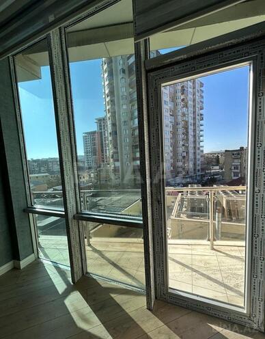 Сдаётся 3-комн. новостройка 116 м², м. Элмляр Академиясы, photo 1 from 10