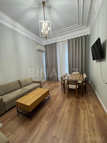 İcarəyə verilir 2 otaqlı köhnə tikili 60 m², Sahil m., photo 6 from 16