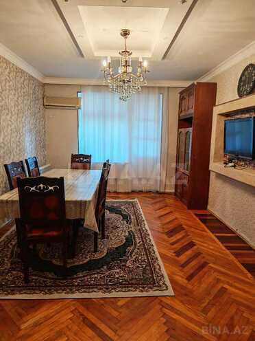 İcarəyə verilir 3 otaqlı köhnə tikili 65 m², İnşaatçılar m., photo 3 from 15