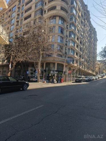 Продаётся 3-комн. вторичка 65 м², м. Ичеришехер, photo 1 from 18