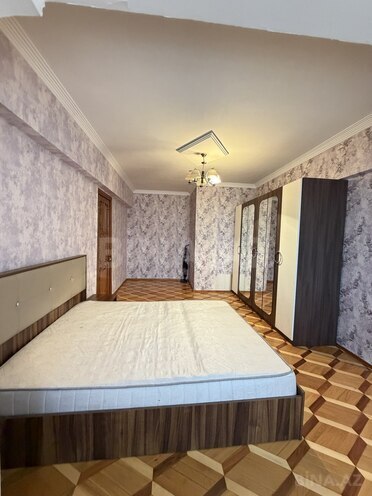 İcarəyə verilir 3 otaqlı köhnə tikili 90 m², Gənclik m., photo 7 from 16