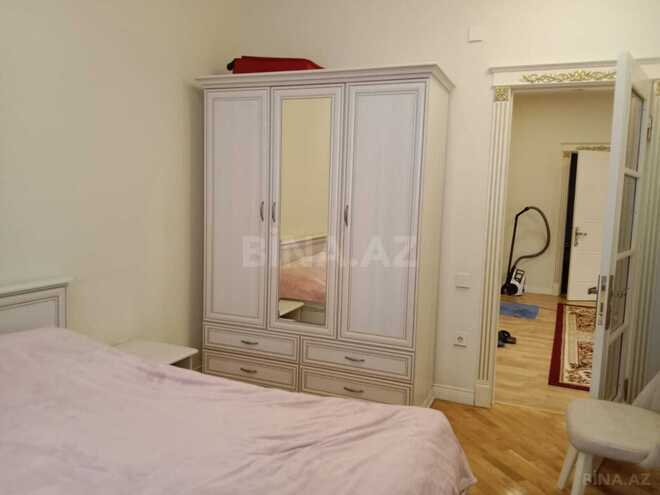Сдаётся 4-комн. новостройка 200 м², м. Сахил, photo 9 from 24