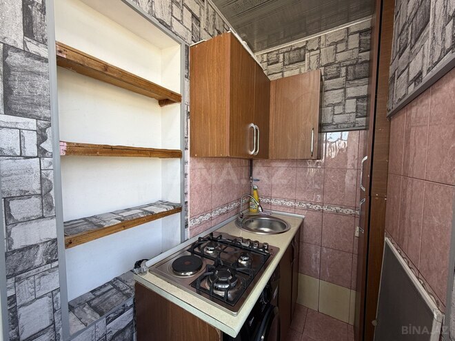 Satılır 2 otaqlı köhnə tikili 45 m², Xalqlar Dostluğu m., photo 14 from 17