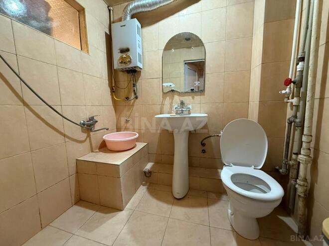 Продаётся 1-комн. вторичка 40 м², м. Нефтчиляр, photo 8 from 11