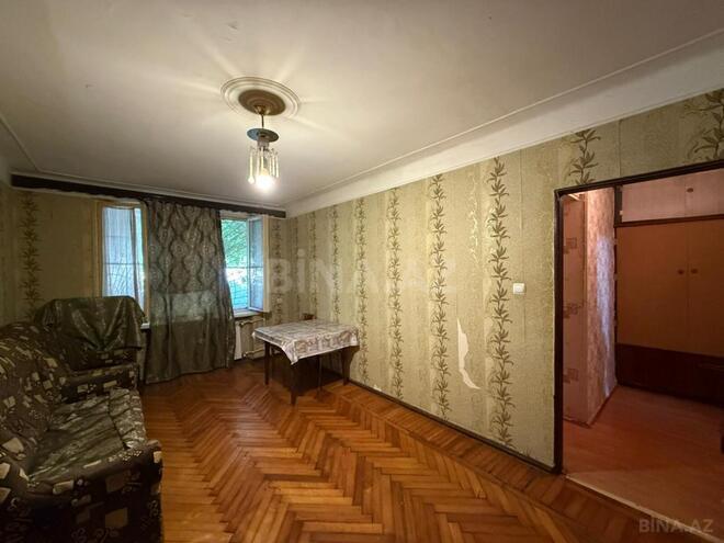 Продаётся 1-комн. вторичка 40 м², м. Нефтчиляр, photo 4 from 11