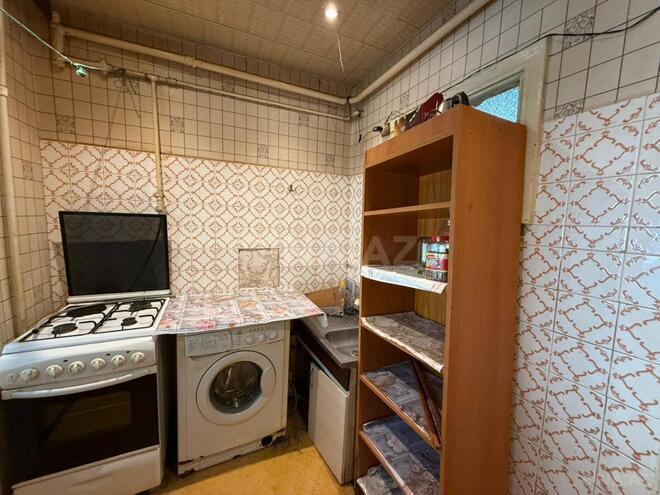 Продаётся 1-комн. вторичка 40 м², м. Нефтчиляр, photo 5 from 11