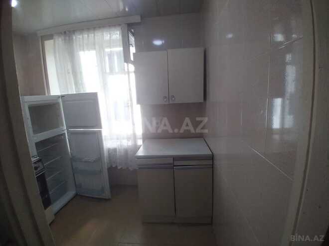 Satılır 1 otaqlı köhnə tikili 40 m², İnşaatçılar m., photo 5 from 13
