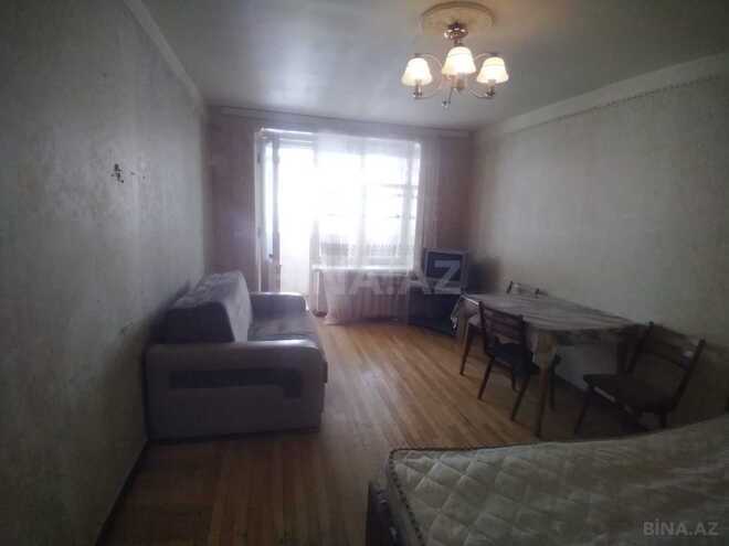 Satılır 1 otaqlı köhnə tikili 40 m², İnşaatçılar m., photo 4 from 13