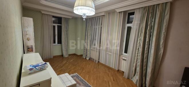 Сдаётся 5-комн. вторичка 200 м², м. 28 мая, photo 10 from 31