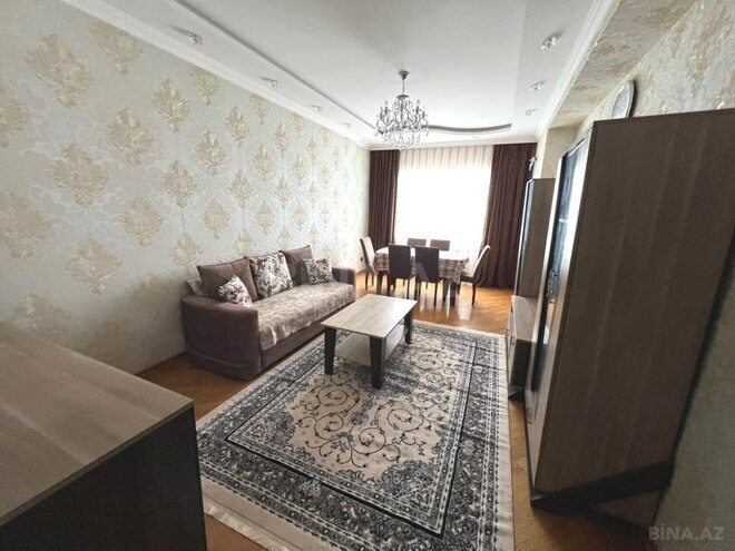 Satılır 2 otaqlı yeni tikili 84 m², 7-ci mikrorayon q., photo 1 from 13