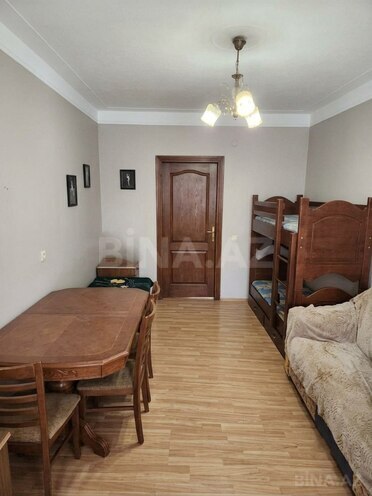 Satılır 2 otaqlı köhnə tikili 68 m², Əhmədli m., photo 4 from 10
