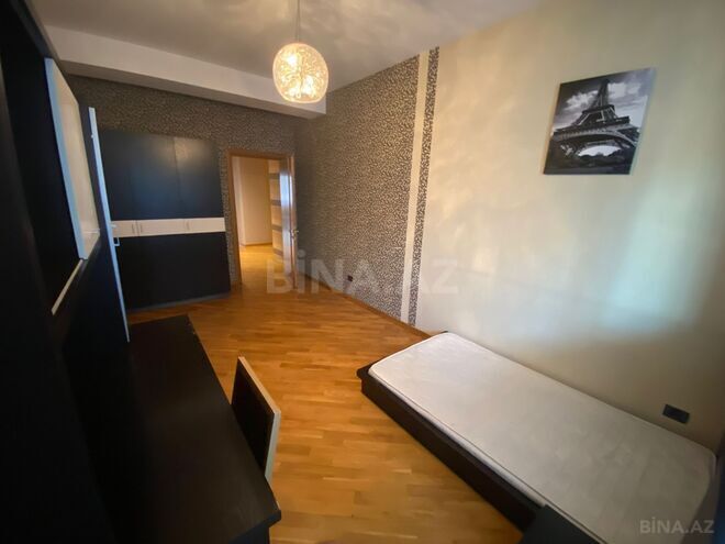 Satılır 4 otaqlı yeni tikili 228 m², 28 May m., photo 13 from 26