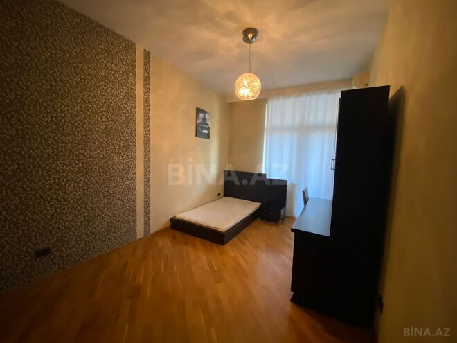 Satılır 4 otaqlı yeni tikili 228 m², 28 May m., photo 14 from 26