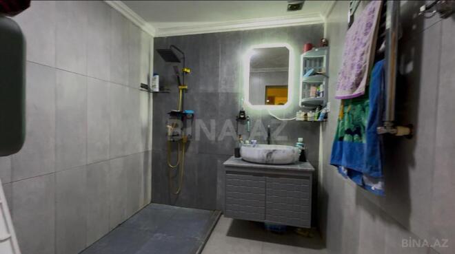 Satılır 4 otaqlı köhnə tikili 130 m², Sahil m., photo 17 from 18