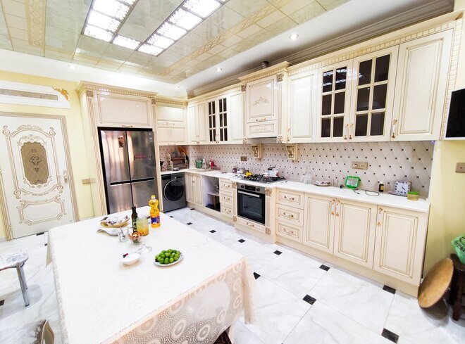Продаётся 3-комн. новостройка 120 м², м. Нефтчиляр, photo 3 from 15