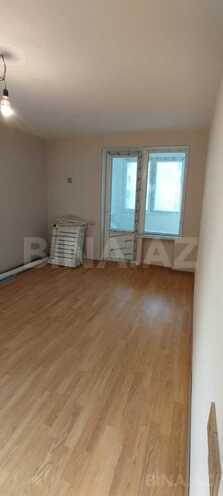 Satılır 2 otaqlı köhnə tikili 31 m², Qara Qarayev m., photo 1 from 14