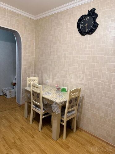 Satılır 2 otaqlı köhnə tikili 70 m², Yasamal r., photo 12 from 15