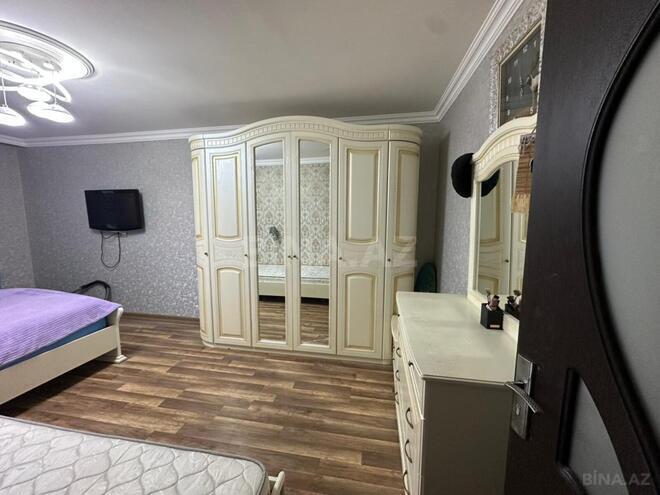 Продаётся 4-комн. вторичка 100 м², м. Нефтчиляр, photo 7 from 17