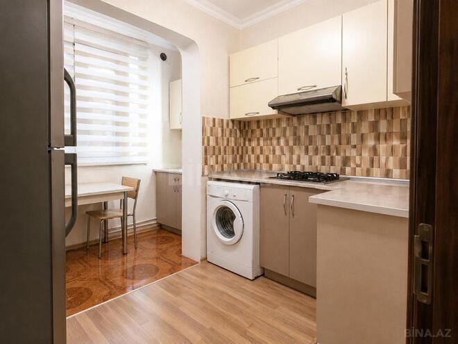 Satılır 3 otaqlı köhnə tikili 85 m², Yeni Günəşli q., photo 11 from 16