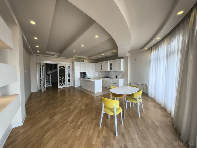 Продаётся 7-комн. дом/дача 550 м², пос. Бадамдар, photo 12 from 32