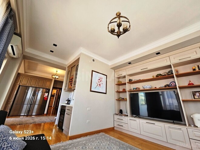 Продаётся 5-комн. новостройка 400 м², м. Элмляр Академиясы, photo 17 from 32
