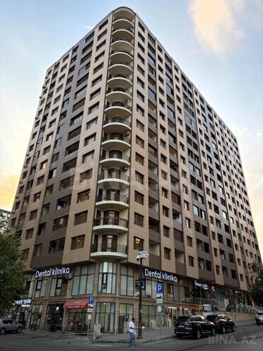Satılır 2 otaqlı yeni tikili 110 m², 28 May m., photo 1 from 10