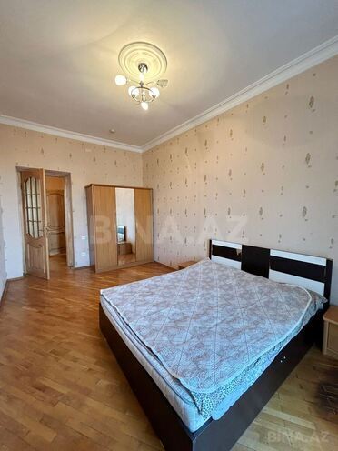 Сдаётся 3-комн. вторичка 85 м², м. Сахил, photo 7 from 15