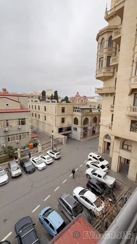 Сдаётся 3-комн. вторичка 85 м², м. Сахил, photo 12 from 15