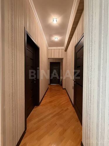 Продаётся 3-комн. новостройка 101 м², м. Ази Асланов, photo 13 from 17