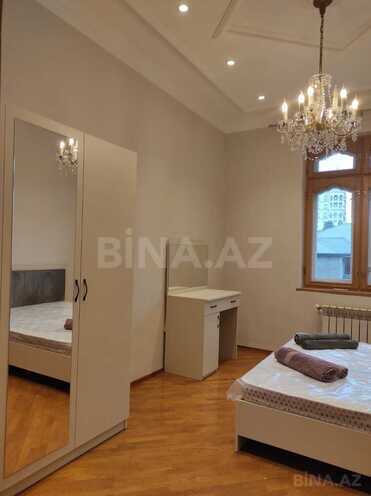 İcarəyə verilir 2 otaqlı yeni tikili 75 m², 28 May m., photo 4 from 8