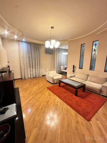 İcarəyə verilir 3 otaqlı köhnə tikili 85 m², 28 May m., photo 6 from 18
