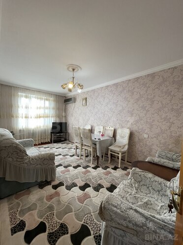 Satılır 2 otaqlı köhnə tikili 60 m², Hövsan q., photo 1 from 13