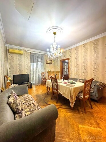 Продаётся 3-комн. вторичка 85.5 м², м. Элмляр Академиясы, photo 4 from 17