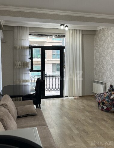 Продаётся 2-комн. новостройка 60 м², м. Ичеришехер, photo 1 from 9
