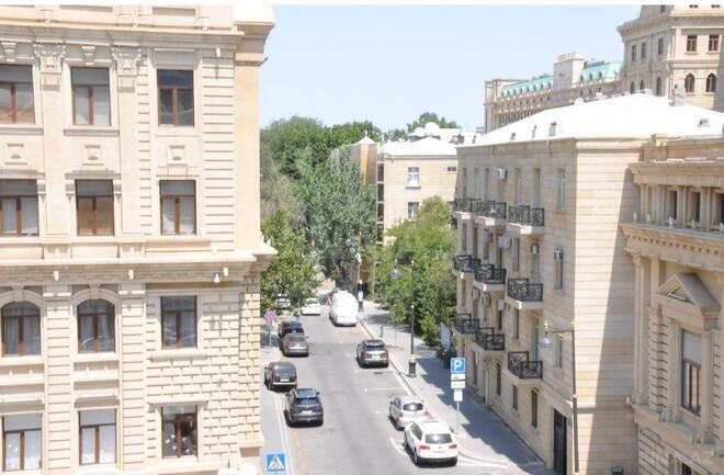 İcarəyə verilir 2 otaqlı köhnə tikili 70 m², İçəri Şəhər m., photo 14 from 17